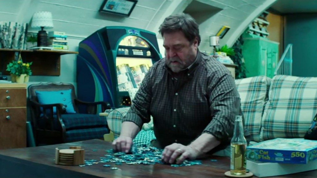 John Goodman's portrayal as a crazy Howard Stambler isn't enough to overcome all of 10 Cloverfield Lane's shortcomings. (Paramount) 
