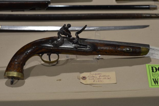 2019 Baltimore Antique Arms Show 027 (credit Anthony C. Hayes)