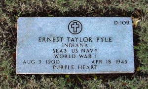 Ernie Pyle gravesite in Hawaii credit Cumulus Cloud Wikipedia Commons