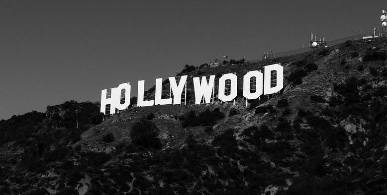 Hollywood Haunted: Image by StockSnap from Pixabay