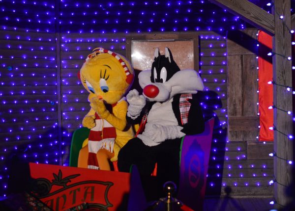 Tweety and Sylvester at Six Flags Holiday in the Park. (credit Anthony C. Hayes/BPE)