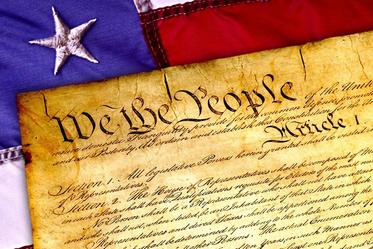 Founding Fathers Constitution: Image by Wynn Pointaux from Pixabay