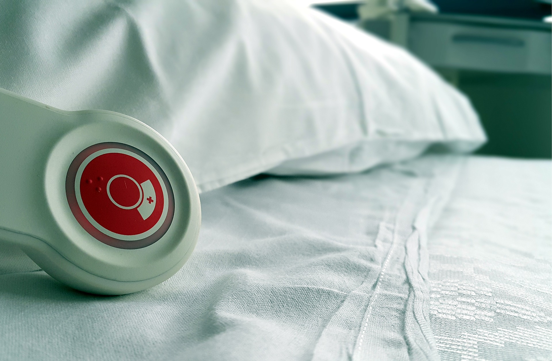 Image by hospital bed, nurse, COVID: Silvia Tormo from Pixabay
