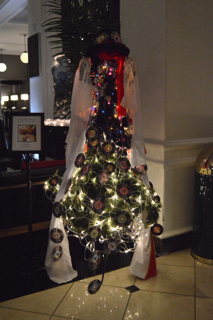 Lord Baltimore Hotel Annual Couture Tree Competition 2024 (credit Anthony C. Hayes)