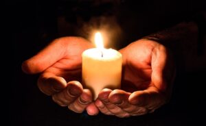 roles, giving, Christian love, Christian giving: Image by Myriams-Fotos from Pixabay