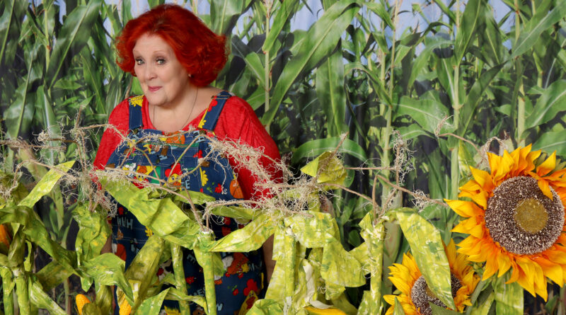 Country music icon Lulu Roman (Courtesy Jeremy Westby)