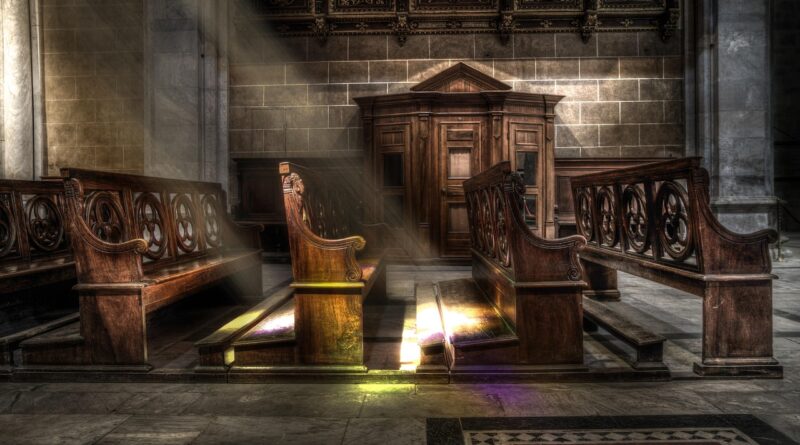 church pews, perfect church: Image by Rudy and Peter Skitterians from Pixabay