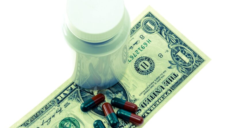Medicaid cuts: Image by Thomas Breher from Pixabay