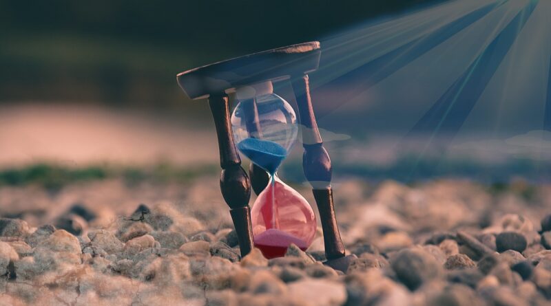 life, fulness of time: Image by Meir L from Pixabay