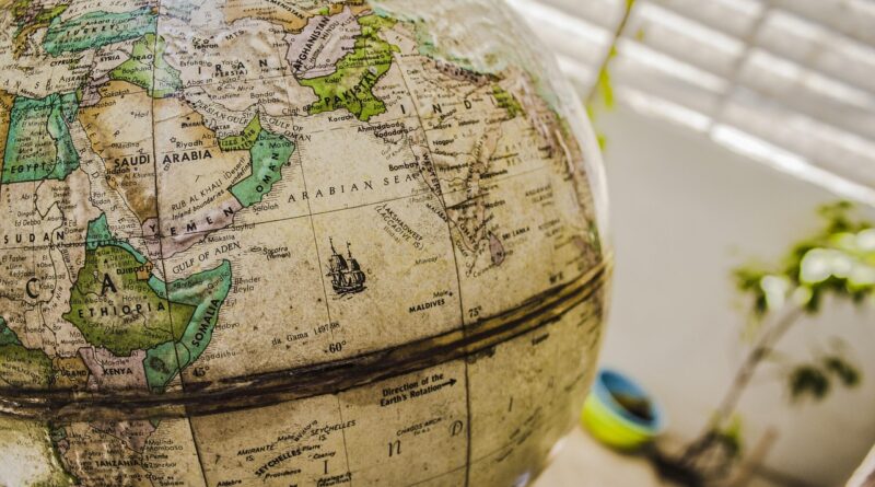 globe, map, middle east, Elam, Persia, Iran: Image by Jossué Trejo from Pixabay