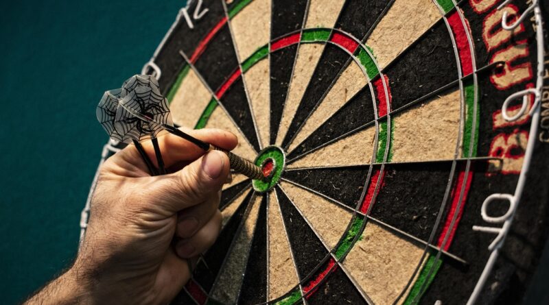 be ye, bullseye, purpose, darts: Image by Elizaveta Maximova from Pixabay