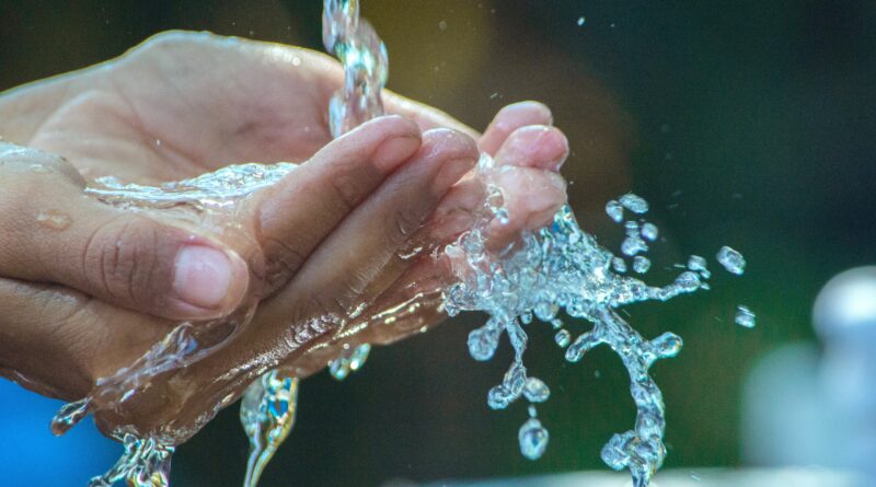 God's will, clean living, clean hands: Image by Manuel Darío Fuentes Hernández from Pixabay