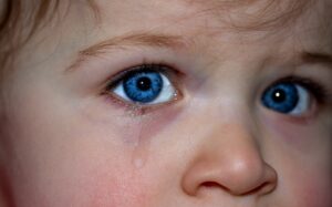 child, children, tears: Image by Myriams-Fotos from Pixabay
