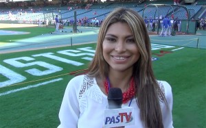 Claudia Gestro reporting for PasTV Deportes (Venezuela) and the Baltimore Post-Examiner. (Claudia Gestro)