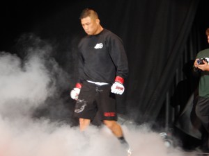 David Pope of Crofton lost to Ahmet Kayretli of Fairfax, Va., in a 135-pound fight at Shogun XI. (Jon Gallo)