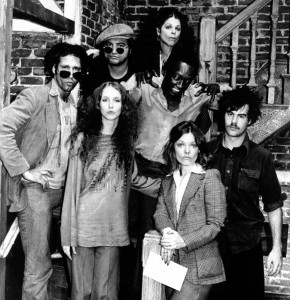 The original cast of SNL, 1975 (Public domain)