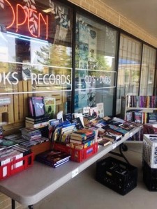 A store-front sale at Second Edition Books & Music (Lauren Molander)