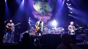 John Mayer filled in admirably on guitar for the late Jerry Garcia. (All photos by Chris Swanson)